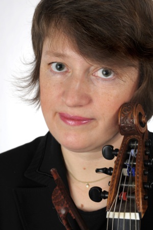 Barbara Hofmann, Violone